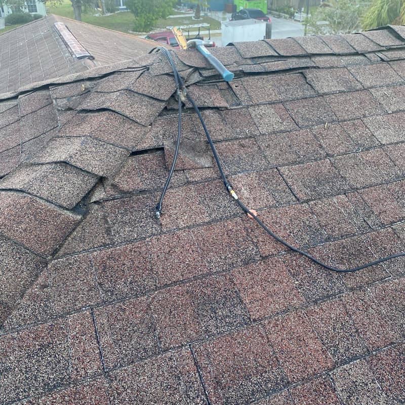 residential-roofing-parrish-29905956-03-min